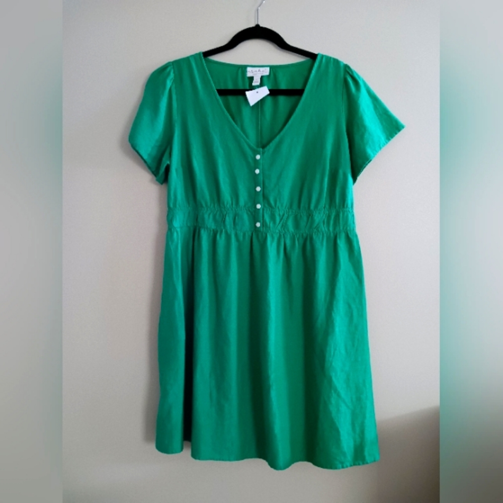 NWT Isabel Green Maternity Dress Size Medium